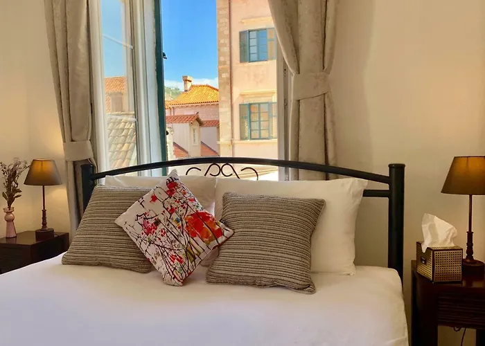 Room 1783 Old Town